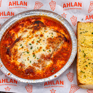 Lasagna with Garlic Bread